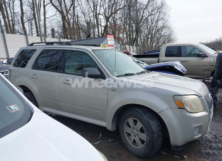 Photo 13 of 2009 Mercury Mariner I4 (VIN 4M2CU91709KJ24606)