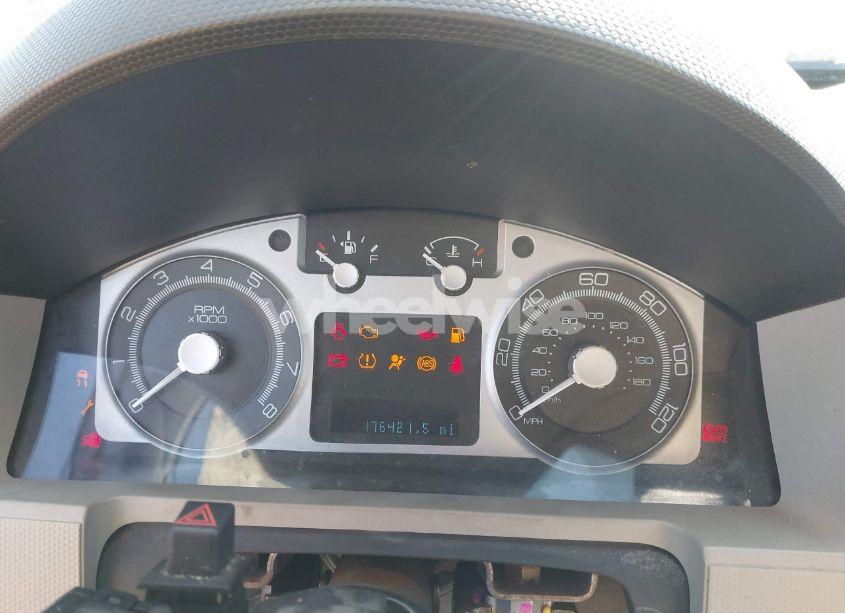 Photo 7 of 2009 Mercury Mariner V6 (VIN 4M2CU91G99KJ12339)