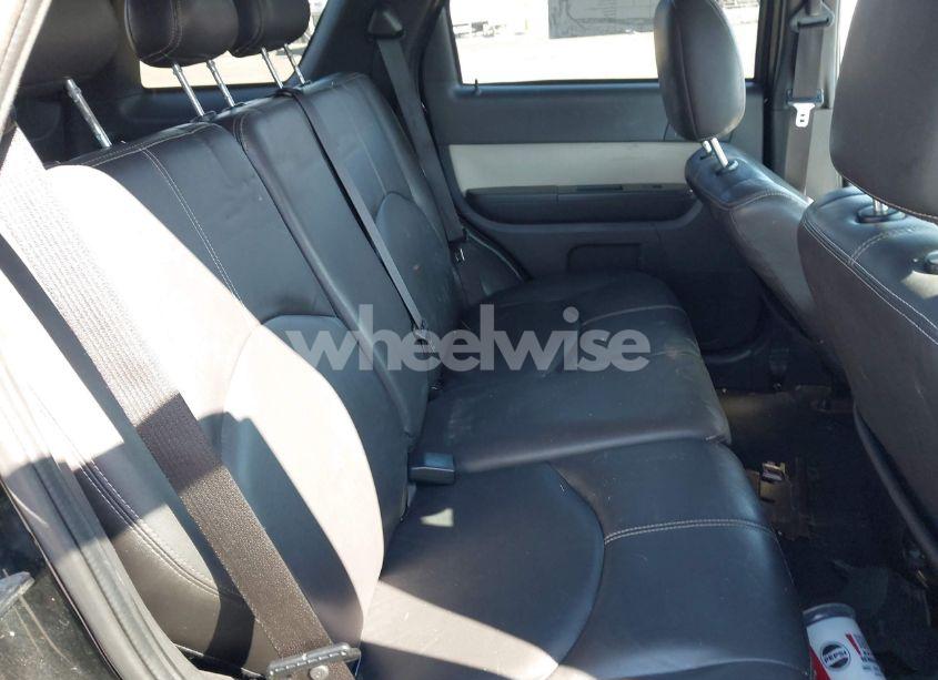 Photo 8 of 2009 Mercury Mariner V6 (VIN 4M2CU91G99KJ12339)