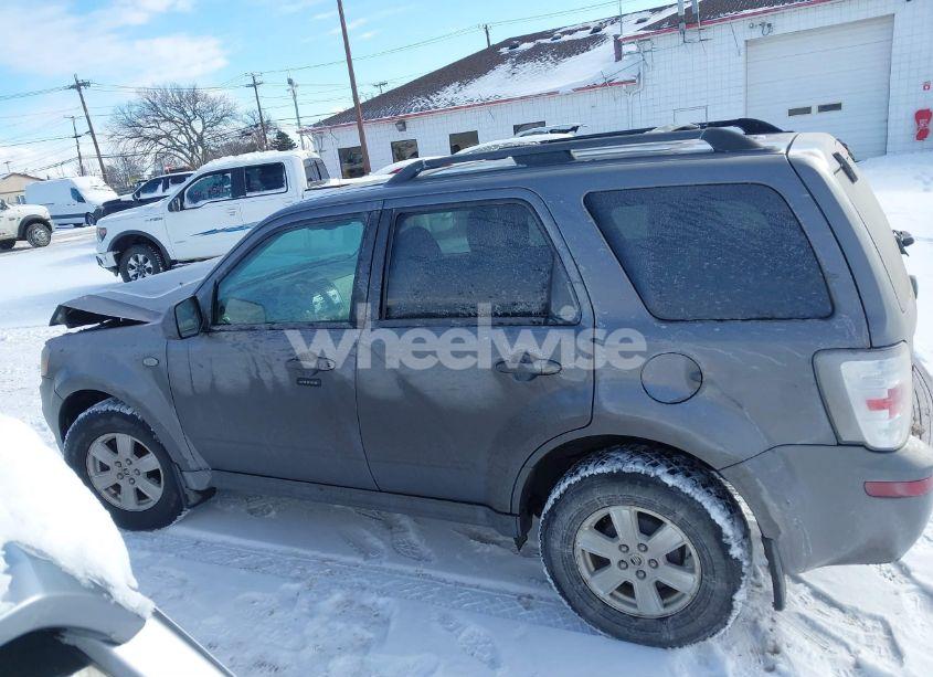 Photo 14 of 2009 Mercury Mariner V6 (VIN 4M2CU91GX9KJ08073)