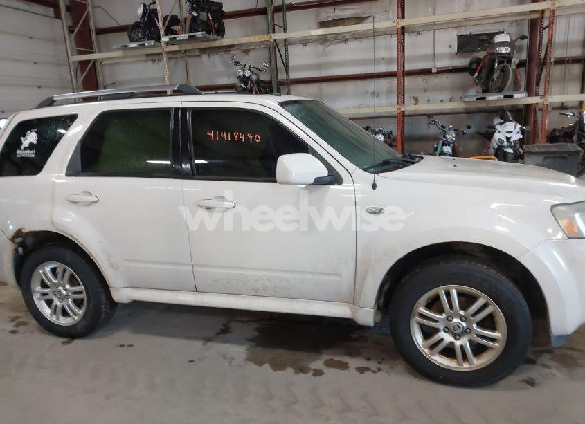 Photo 13 of 2009 Mercury Mariner PREMIER (VIN 4M2CU97729KJ00086)