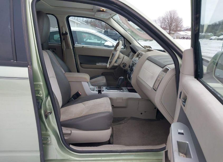 Photo 5 of 2009 Mercury Mariner PREMIER (VIN 4M2CU97729KJ13940)