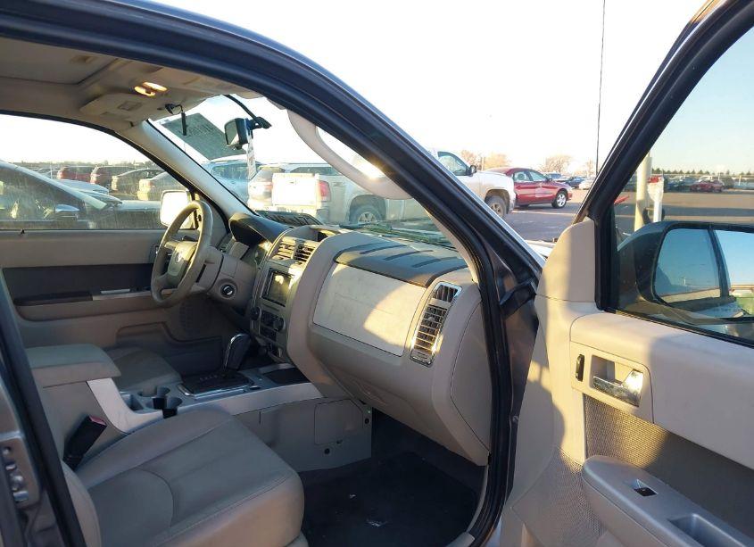 Photo 5 of 2009 Mercury Mariner PREMIER V6 (VIN 4M2CU97G79KJ05929)