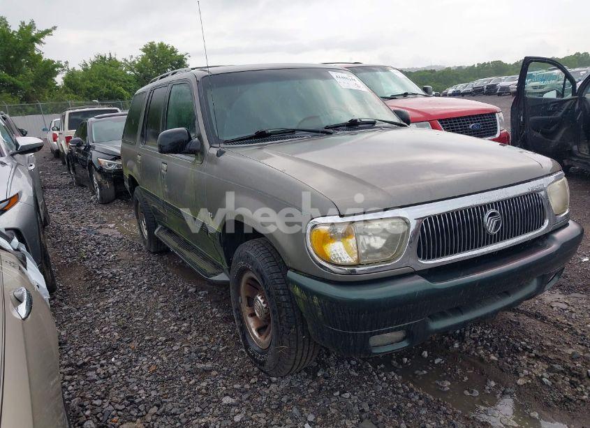 1999 Mercury Mountaineer N/A (VIN 4M2DU55P4XUJ17716) main photo