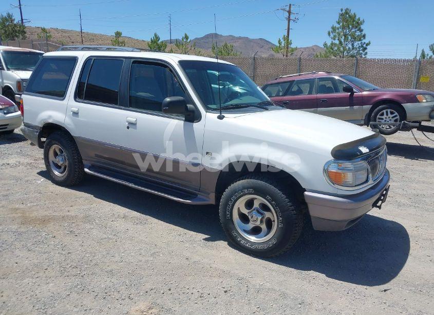 1997 Mercury Mountaineer N/A (VIN 4M2DU55P7VUJ38590) main photo