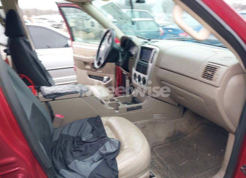 Photo 5 of 2005 Mercury Mountaineer N/A (VIN 4M2DU66E35UJ10241)