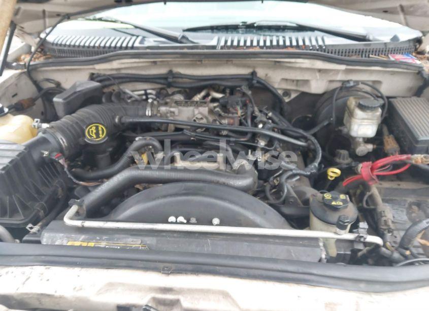 Photo 10 of 2005 Mercury Mountaineer N/A (VIN 4M2DU66W95ZJ00759)