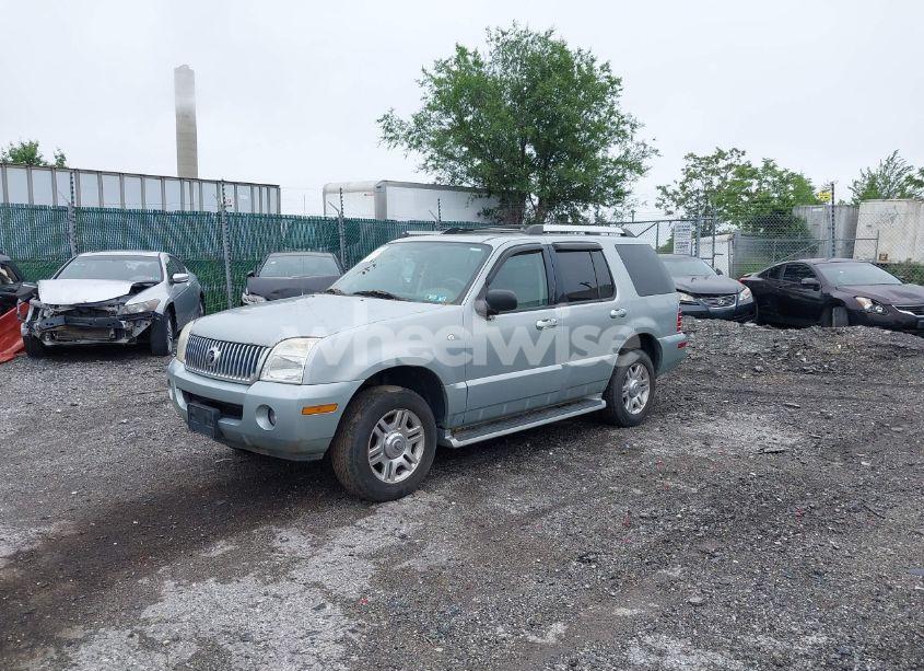 Photo 2 of 2005 Mercury Mountaineer N/A (VIN 4M2DU86E25ZJ20760)