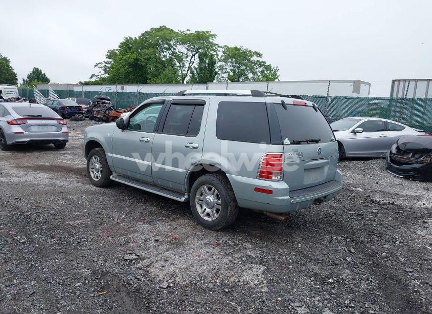 Photo 3 of 2005 Mercury Mountaineer N/A (VIN 4M2DU86E25ZJ20760)