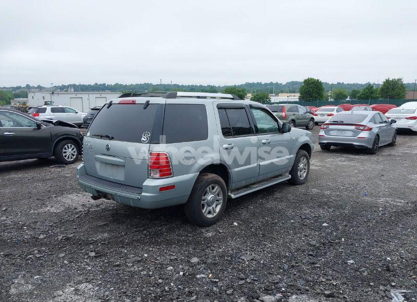 Photo 4 of 2005 Mercury Mountaineer N/A (VIN 4M2DU86E25ZJ20760)