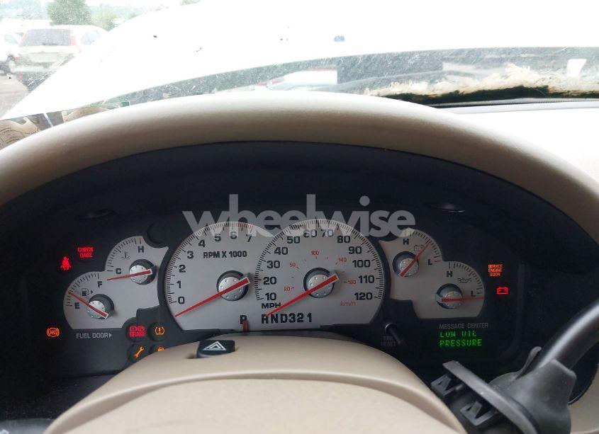 Photo 7 of 2005 Mercury Mountaineer N/A (VIN 4M2DU86E25ZJ20760)