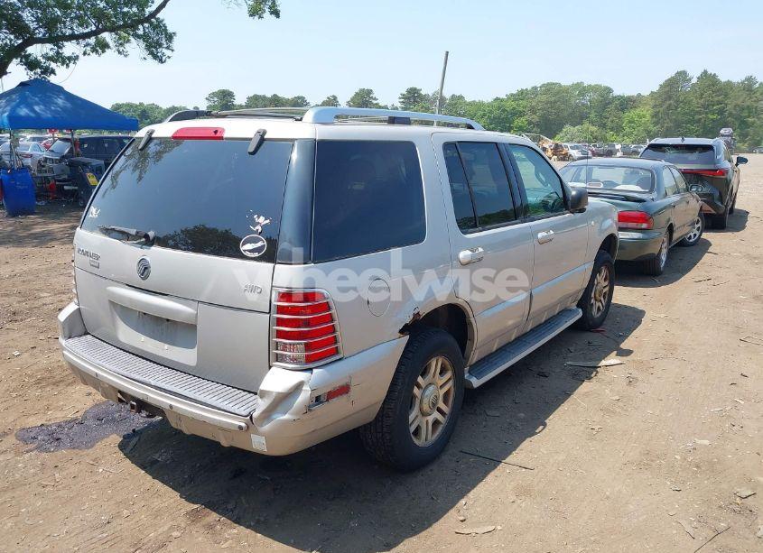 Photo 4 of 2004 Mercury Mountaineer N/A (VIN 4M2DU86E34ZJ53426)