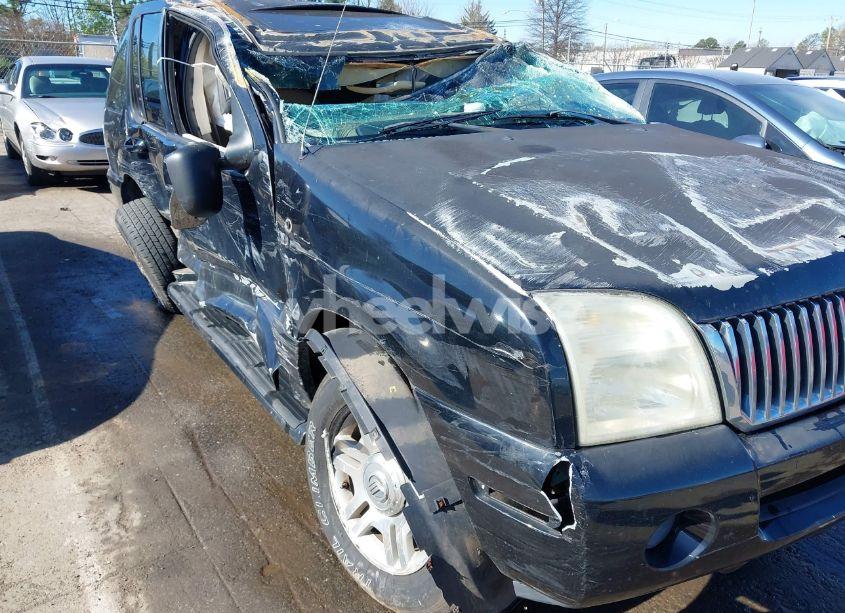 Photo 11 of 2005 Mercury Mountaineer N/A (VIN 4M2DU86E45UJ11216)