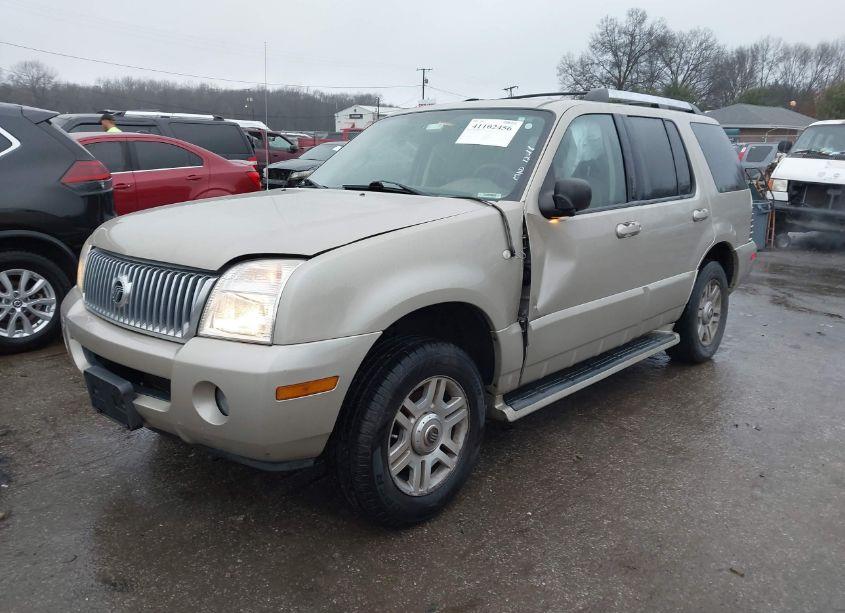 Photo 2 of 2005 Mercury Mountaineer N/A (VIN 4M2DU86K55UJ15832)