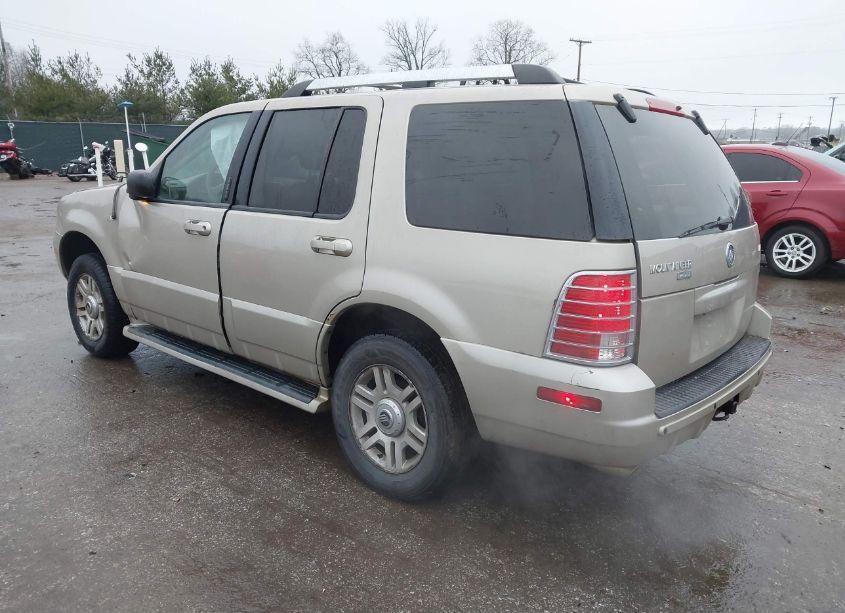 Photo 3 of 2005 Mercury Mountaineer N/A (VIN 4M2DU86K55UJ15832)