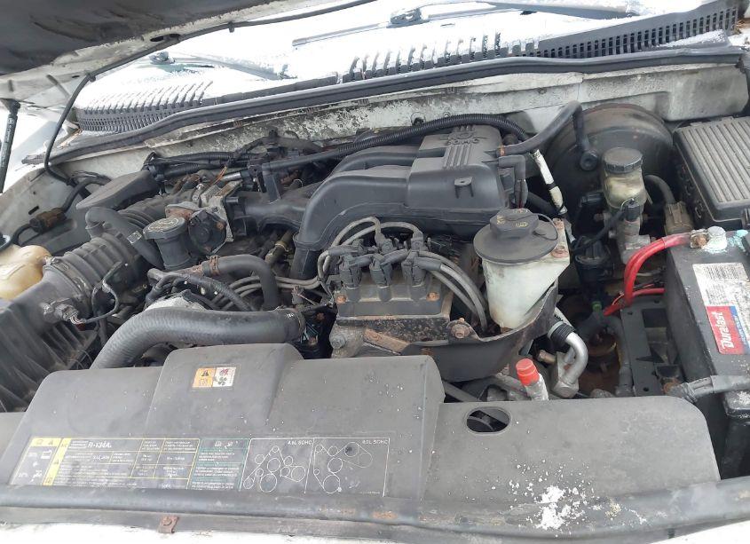 Photo 10 of 2004 Mercury Mountaineer N/A (VIN 4M2DU86K94ZJ04883)