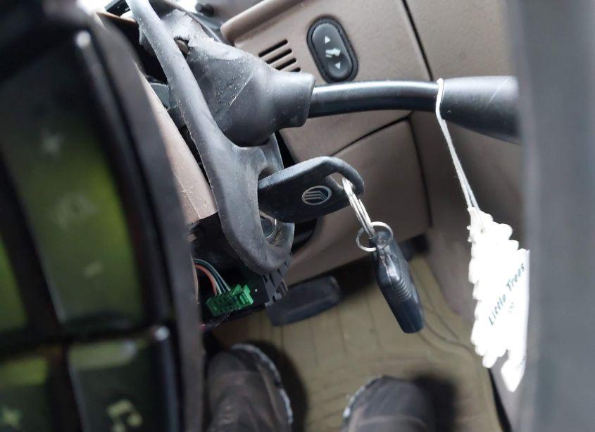 Photo 11 of 2004 Mercury Mountaineer N/A (VIN 4M2DU86K94ZJ04883)