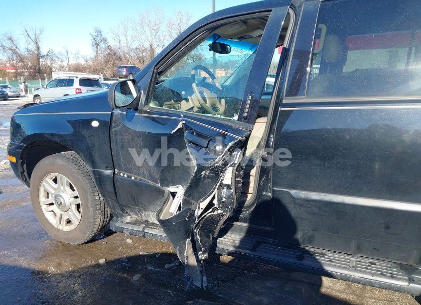 Photo 6 of 2004 Mercury Mountaineer N/A (VIN 4M2DU86WX4UJ06965)