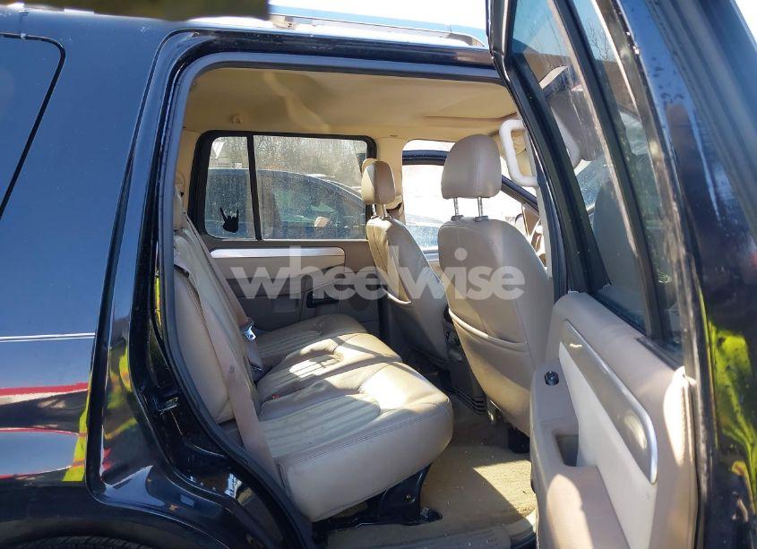 Photo 8 of 2004 Mercury Mountaineer N/A (VIN 4M2DU86WX4UJ06965)