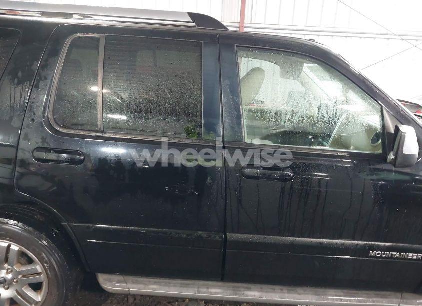 Photo 13 of 2010 Mercury Mountaineer PREMIER (VIN 4M2EN3JE6AUJ04564)