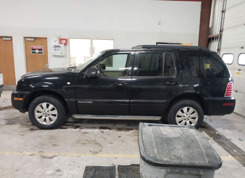 Photo 14 of 2010 Mercury Mountaineer N/A (VIN 4M2EN4HE1AUJ05648)