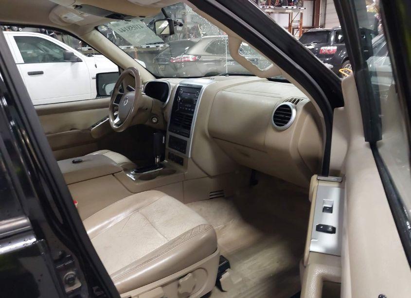Photo 5 of 2010 Mercury Mountaineer N/A (VIN 4M2EN4HE1AUJ05648)