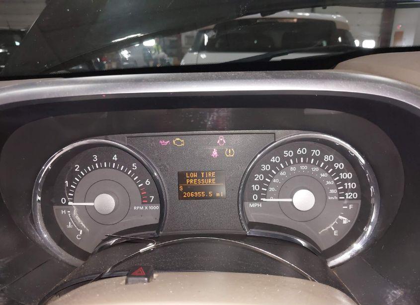 Photo 7 of 2010 Mercury Mountaineer N/A (VIN 4M2EN4HE1AUJ05648)