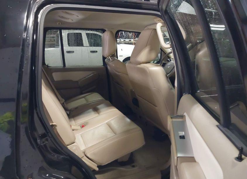 Photo 8 of 2010 Mercury Mountaineer N/A (VIN 4M2EN4HE1AUJ05648)