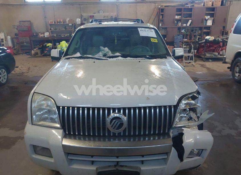 Photo 13 of 2010 Mercury Mountaineer N/A (VIN 4M2EN4HE9AUJ05123)
