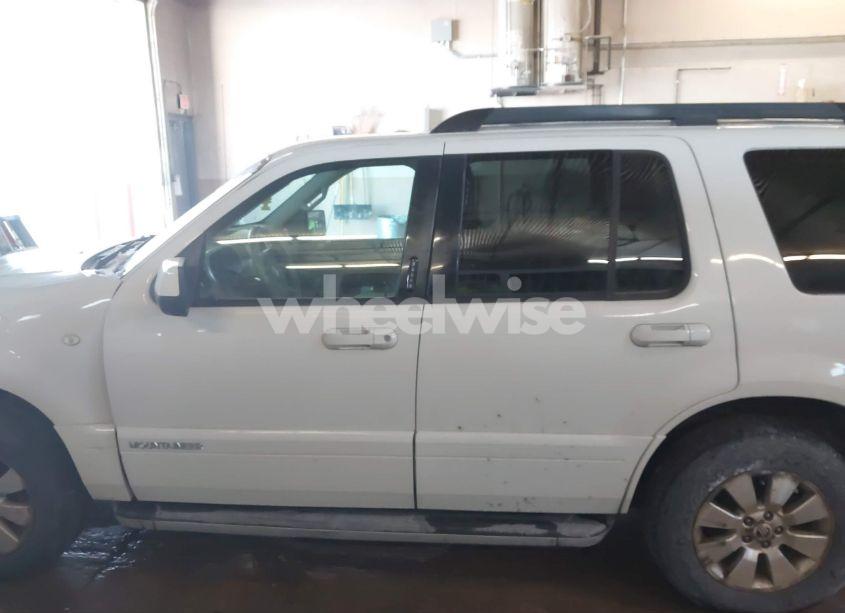 Photo 15 of 2010 Mercury Mountaineer N/A (VIN 4M2EN4HE9AUJ05123)