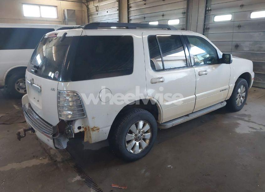 Photo 4 of 2010 Mercury Mountaineer N/A (VIN 4M2EN4HE9AUJ05123)