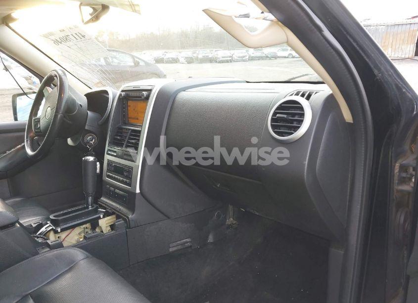 Photo 5 of 2010 Mercury Mountaineer PREMIER (VIN 4M2EN4J88AUJ07613)