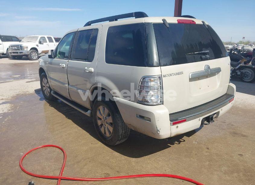 Photo 3 of 2006 Mercury Mountaineer LUXURY (VIN 4M2EU37896ZJ00572)