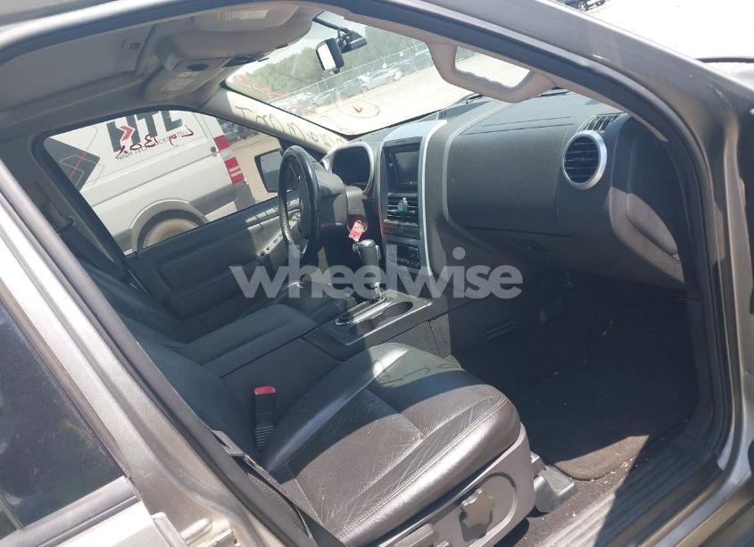 Photo 5 of 2008 Mercury Mountaineer N/A (VIN 4M2EU37E28UJ00144)