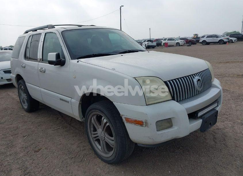Photo 6 of 2009 Mercury Mountaineer N/A (VIN 4M2EU37E69UJ01928)