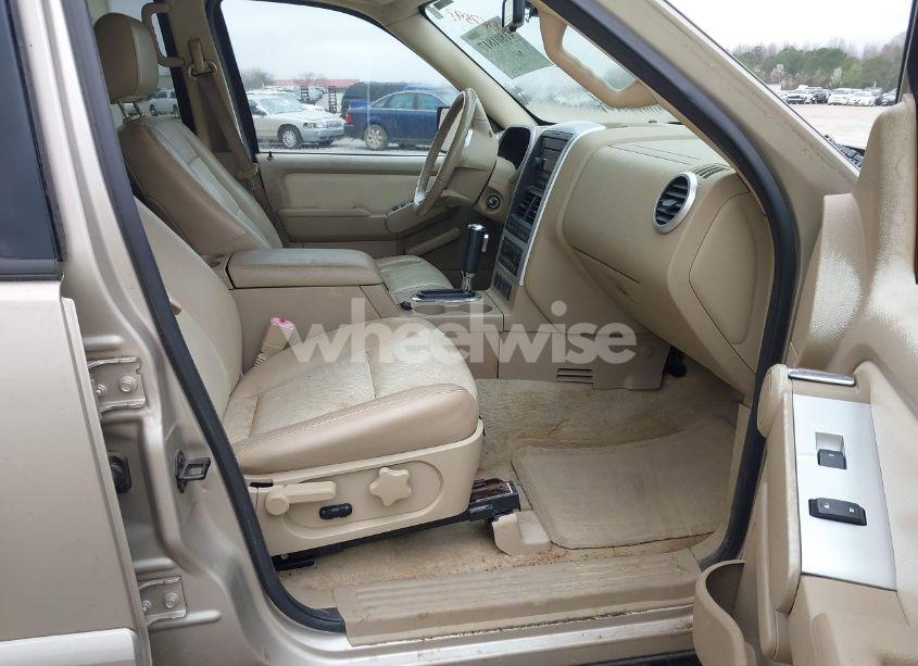 Photo 5 of 2007 Mercury Mountaineer PREMIER (VIN 4M2EU38E77UJ06759)