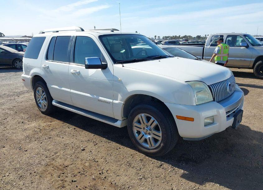 2007 Mercury Mountaineer PREMIER (VIN 4M2EU38E87UJ05975) main photo