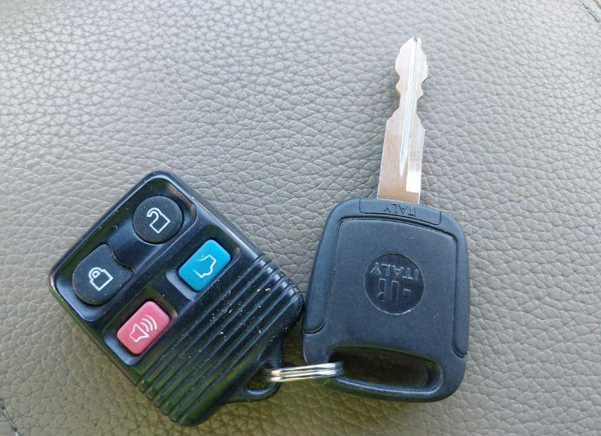 Photo 11 of 2007 Mercury Mountaineer PREMIER (VIN 4M2EU38E87UJ05975)