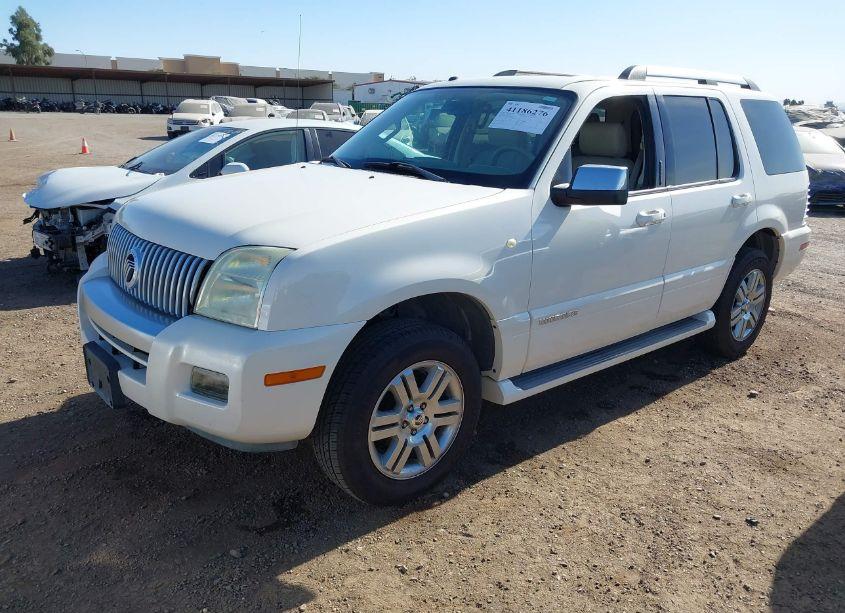 Photo 2 of 2007 Mercury Mountaineer PREMIER (VIN 4M2EU38E87UJ05975)