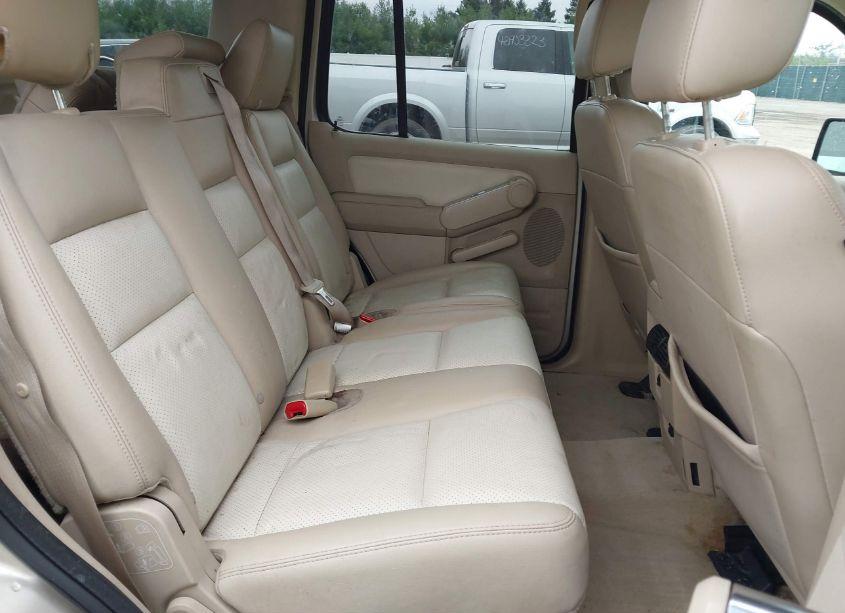 Photo 8 of 2006 Mercury Mountaineer CONVENIENCE (VIN 4M2EU46E56UJ02653)