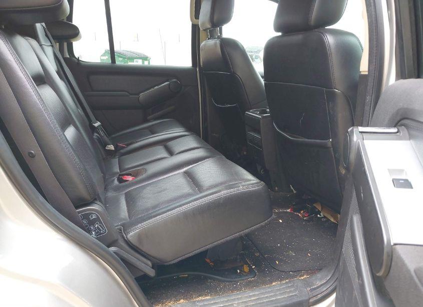 Photo 8 of 2006 Mercury Mountaineer LUXURY (VIN 4M2EU47E06UJ21464)