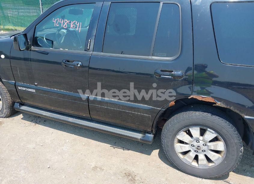 Photo 6 of 2008 Mercury Mountaineer N/A (VIN 4M2EU47E28UJ03065)