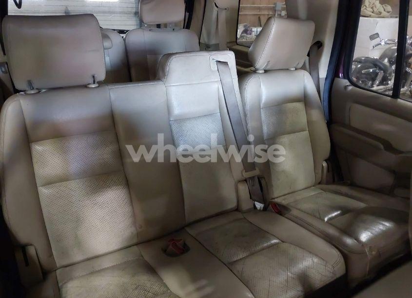 Photo 8 of 2008 Mercury Mountaineer N/A (VIN 4M2EU47E78UJ15051)