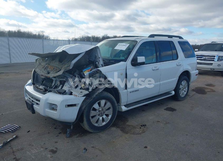 Photo 2 of 2007 Mercury Mountaineer N/A (VIN 4M2EU47E97UJ17348)