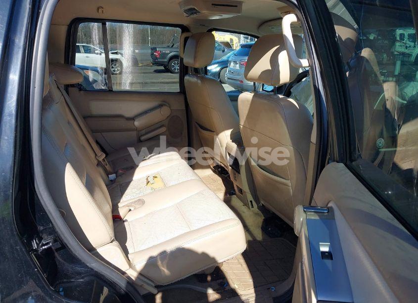 Photo 8 of 2007 Mercury Mountaineer N/A (VIN 4M2EU47EX7UJ19383)