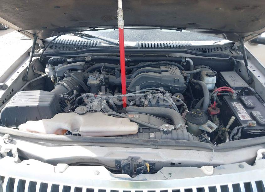 Photo 10 of 2008 Mercury Mountaineer N/A (VIN 4M2EU47EX8UJ06182)