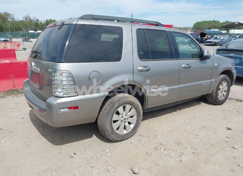 Photo 4 of 2008 Mercury Mountaineer N/A (VIN 4M2EU47EX8UJ06182)
