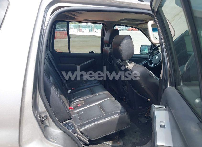 Photo 8 of 2008 Mercury Mountaineer N/A (VIN 4M2EU47EX8UJ06182)