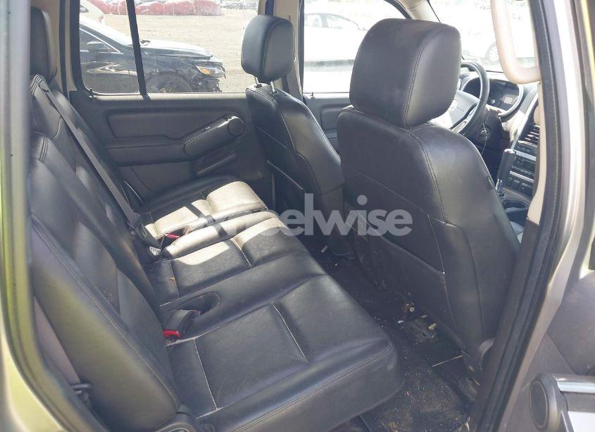 Photo 8 of 2008 Mercury Mountaineer N/A (VIN 4M2EU47EX8UJ06831)