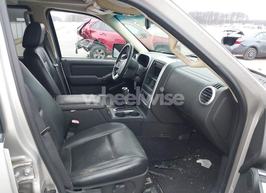 Photo 5 of 2006 Mercury Mountaineer PREMIER (VIN 4M2EU48816UJ22020)